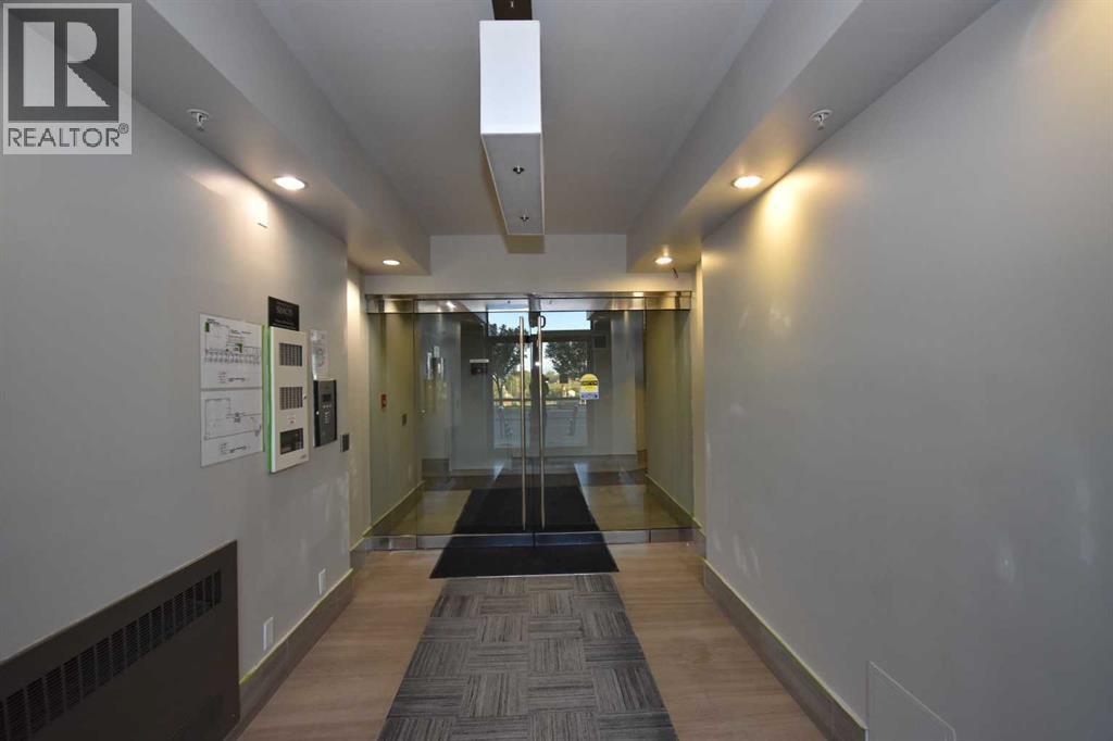 14605 Shawnee Gate Sw, Calgary, Alberta T2Y 0K4 - Photo 4 - A2332088