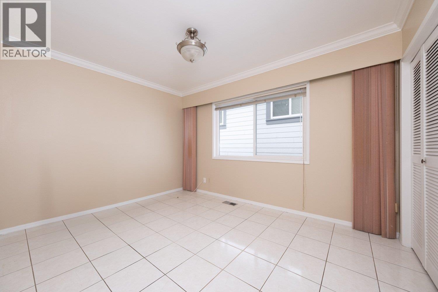 775 Esmond Avenue, Burnaby, British Columbia  V5C 4K4 - Photo 16 - R3128014