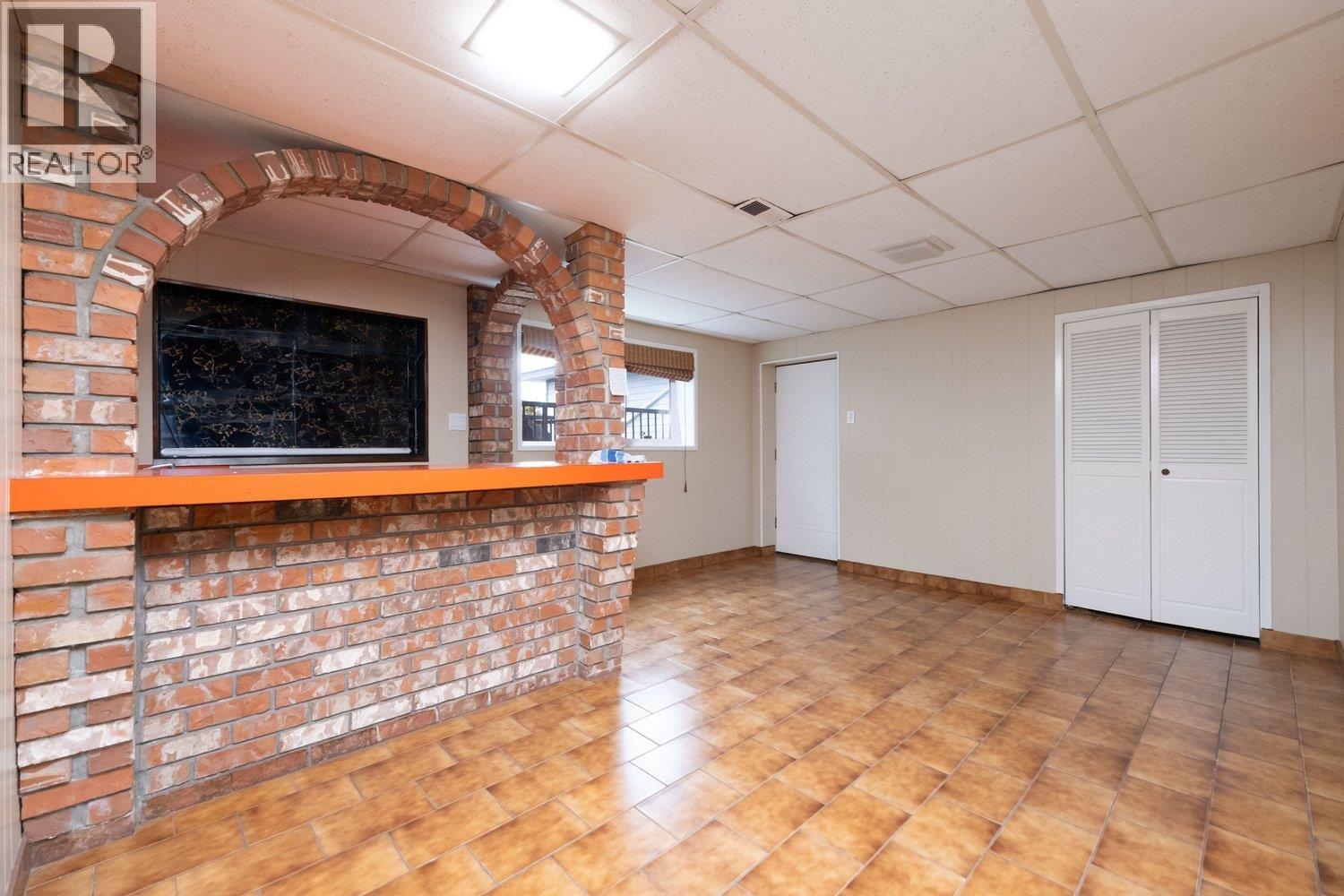 775 Esmond Avenue, Burnaby, British Columbia  V5C 4K4 - Photo 23 - R3128014