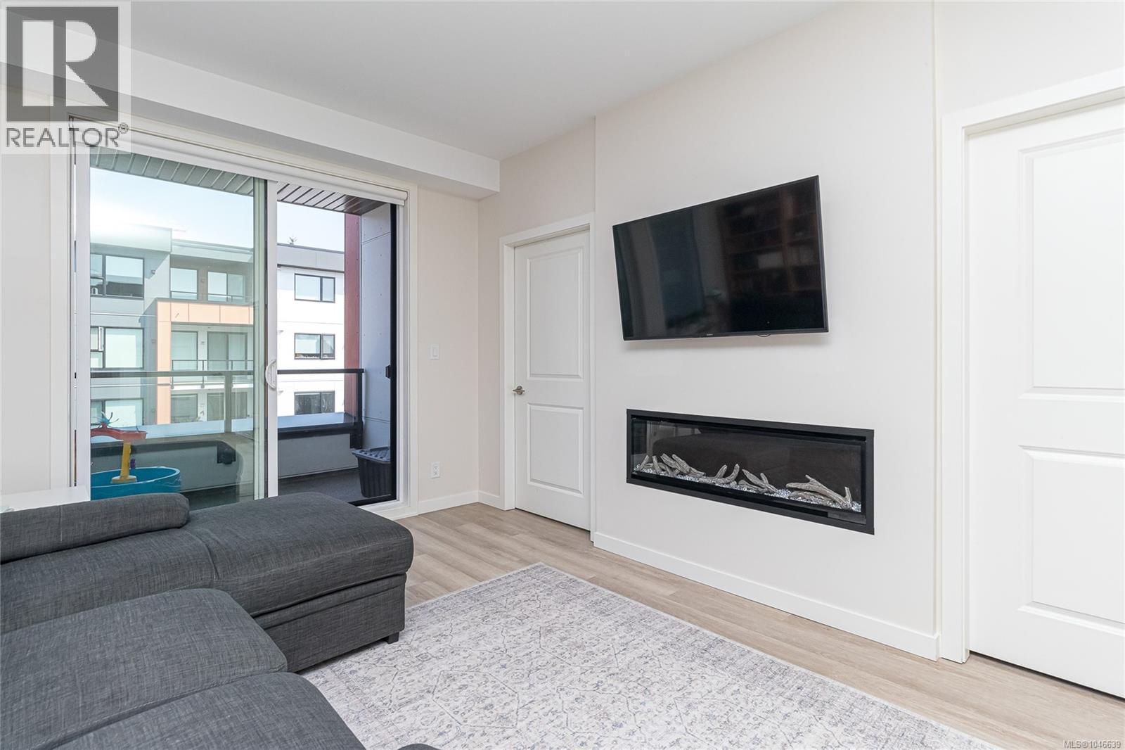 503 815 Orono Ave, Langford, British Columbia  V9B 2T9 - Photo 4 - 1046639