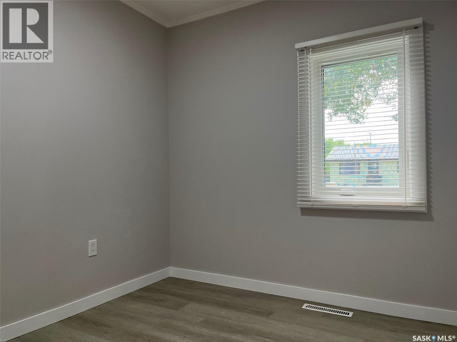 1255 Atkinson Street, Regina, Saskatchewan  S4N 3V7 - Photo 16 - SK045885