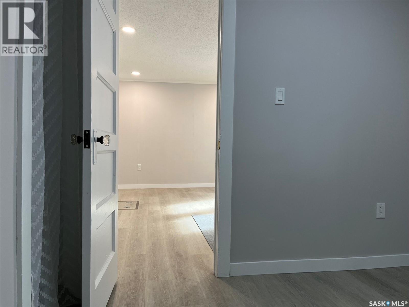 1255 Atkinson Street, Regina, Saskatchewan  S4N 3V7 - Photo 17 - SK045885