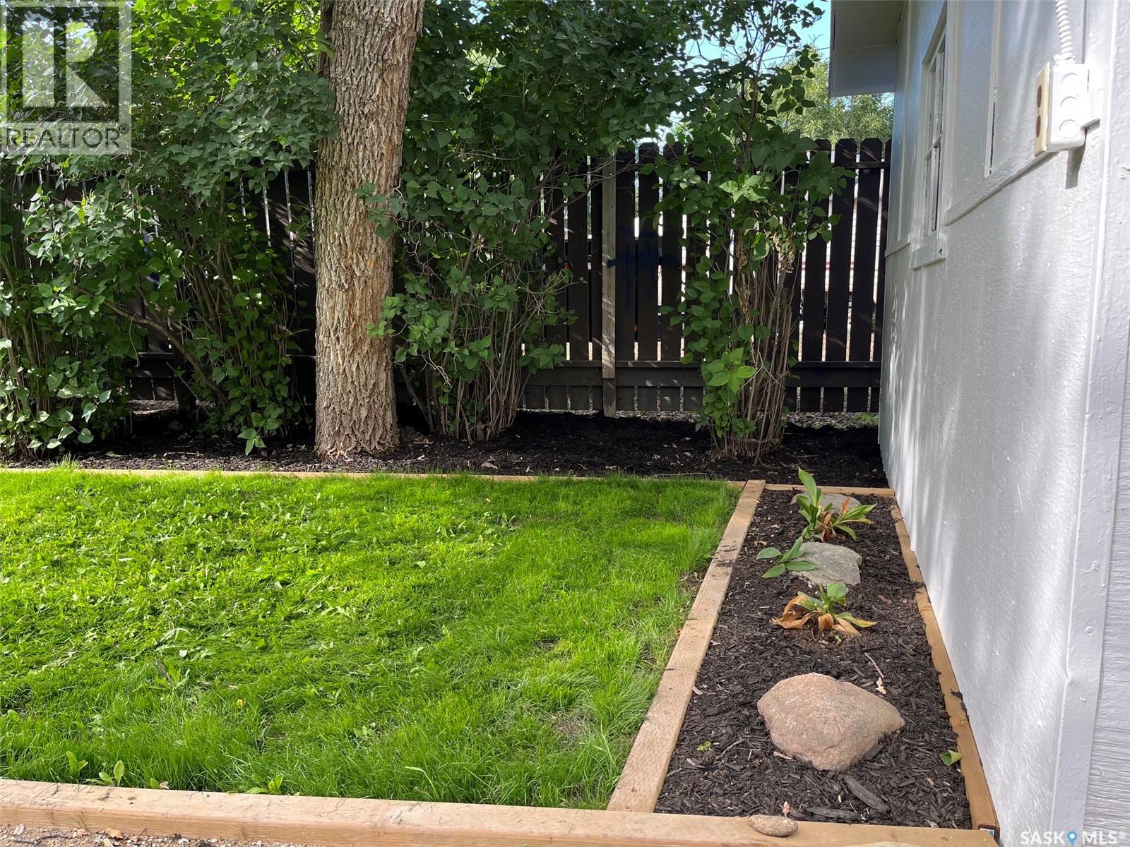 1255 Atkinson Street, Regina, Saskatchewan  S4N 3V7 - Photo 48 - SK045885