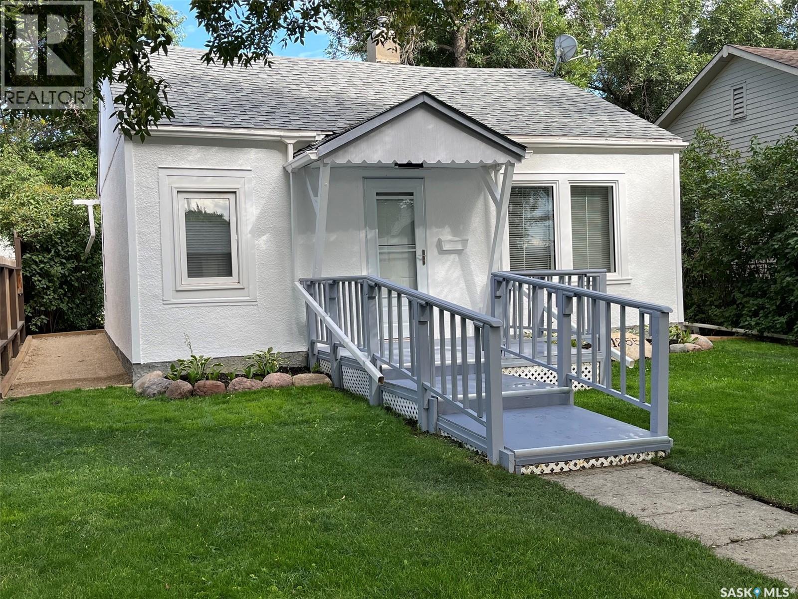 1255 Atkinson Street, Regina, Saskatchewan  S4N 3V7 - Photo 54 - SK045885