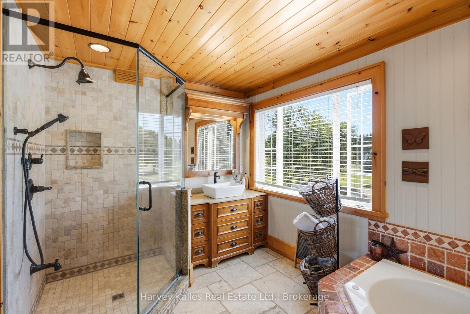 1003 Brandy Crest Road, Muskoka Lakes, Ontario  P0B 1J0 - Photo 46 - X13685782