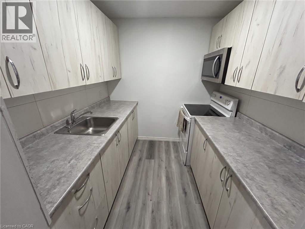 303 King Street N Unit# 4, Waterloo, Ontario  N2J 2Z1 - Photo 6 - 40852440