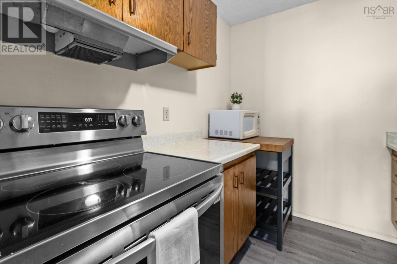 407 5572 North Ridge Road, Halifax, Nova Scotia  B3K 5K2 - Photo 20 - 202607102