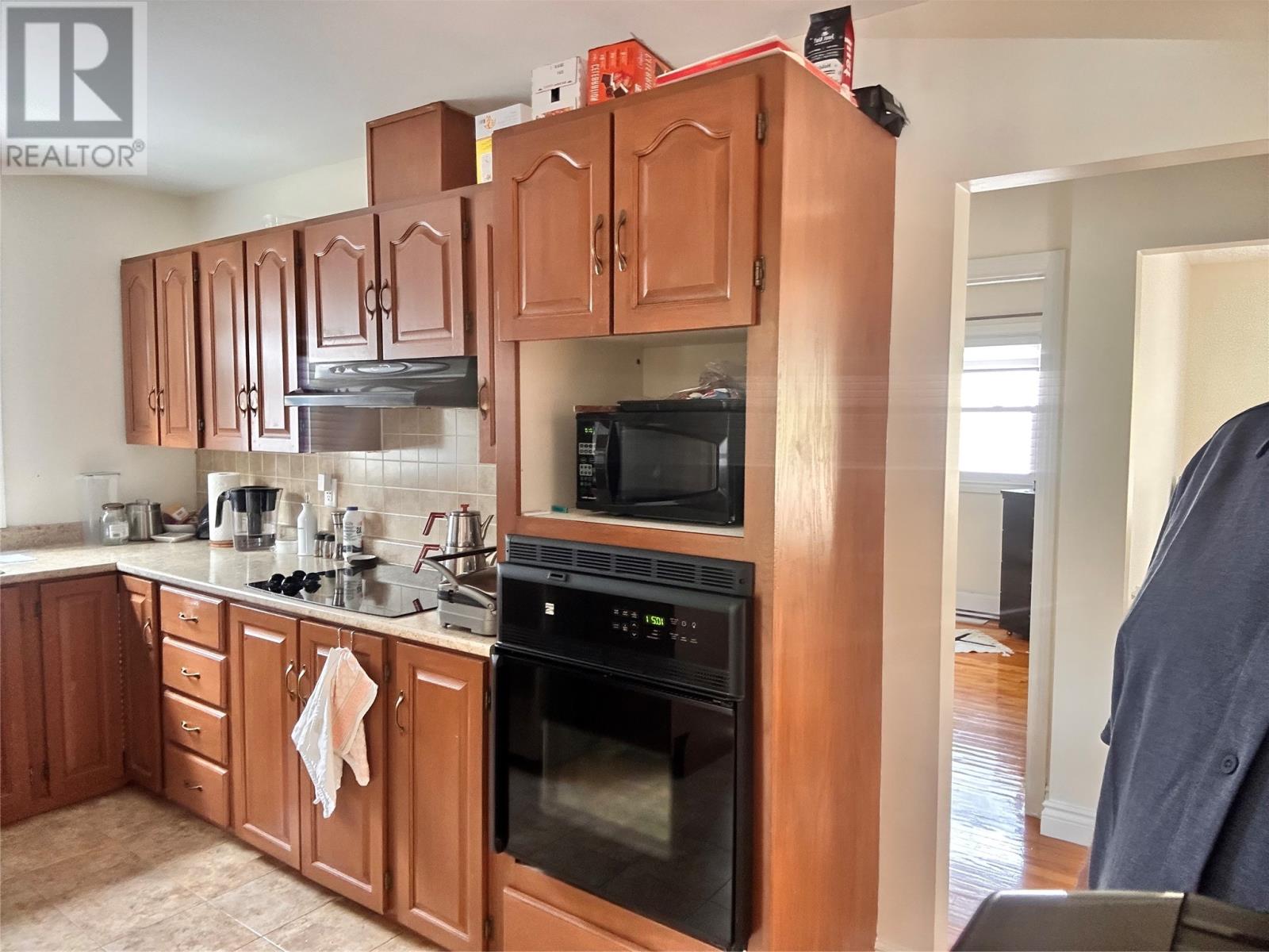 16 Hatcher Street, St. John's — photo 9