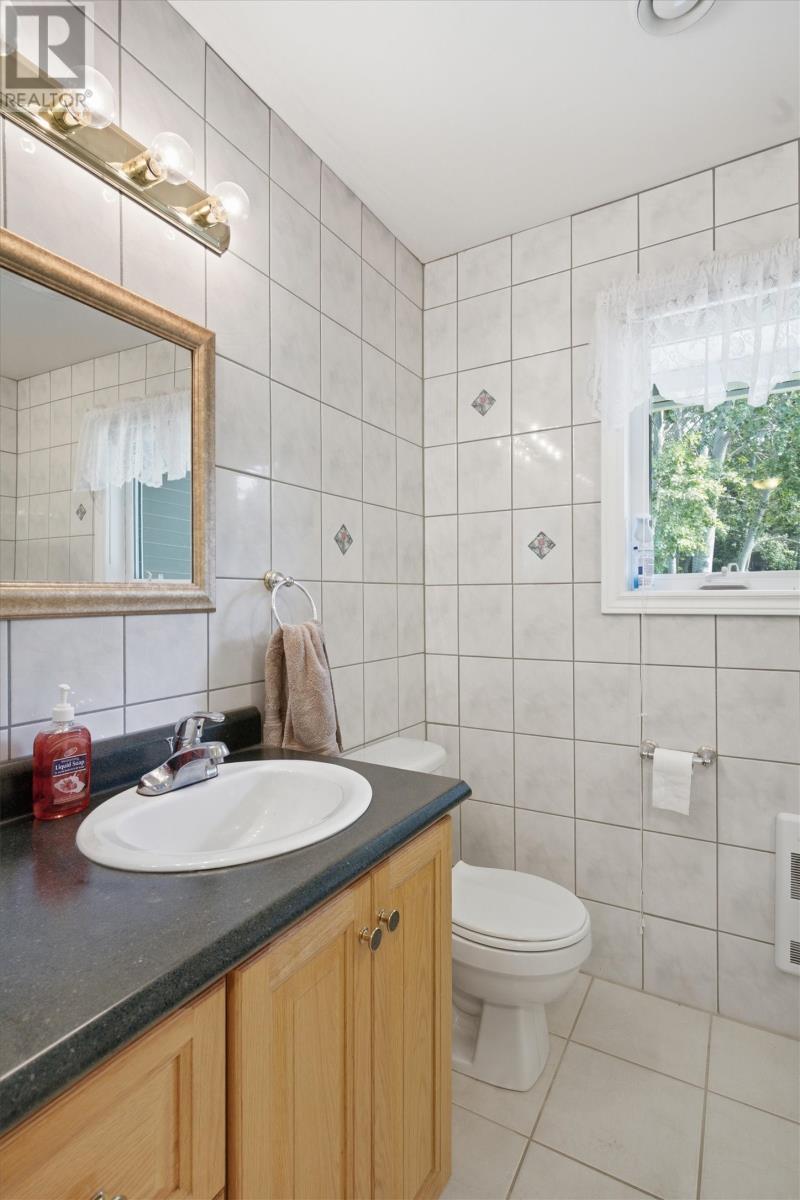 16 Peter's Cove Road, Bunyan's Cove — photo 41