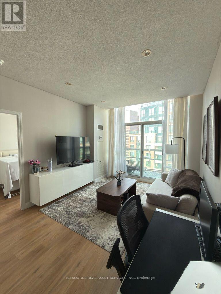 Ph09 - 509 Beecroft Road, Toronto, Ontario  M2N 0A3 - Photo 2 - C13617000