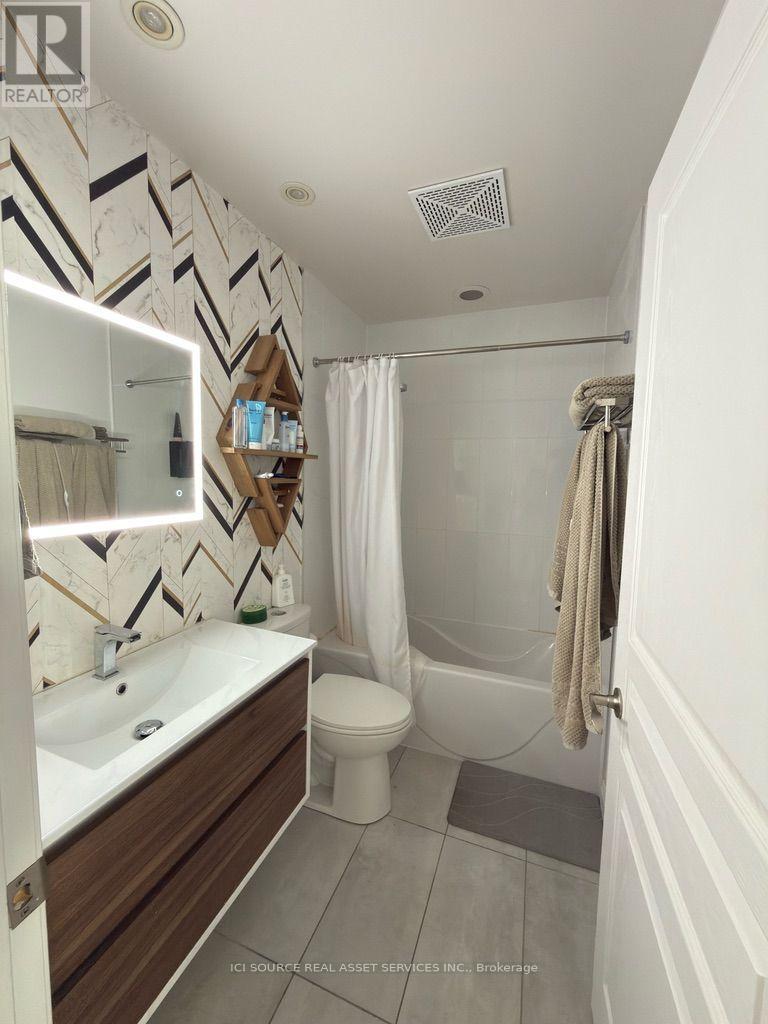 Ph09 - 509 Beecroft Road, Toronto, Ontario  M2N 0A3 - Photo 7 - C13617000