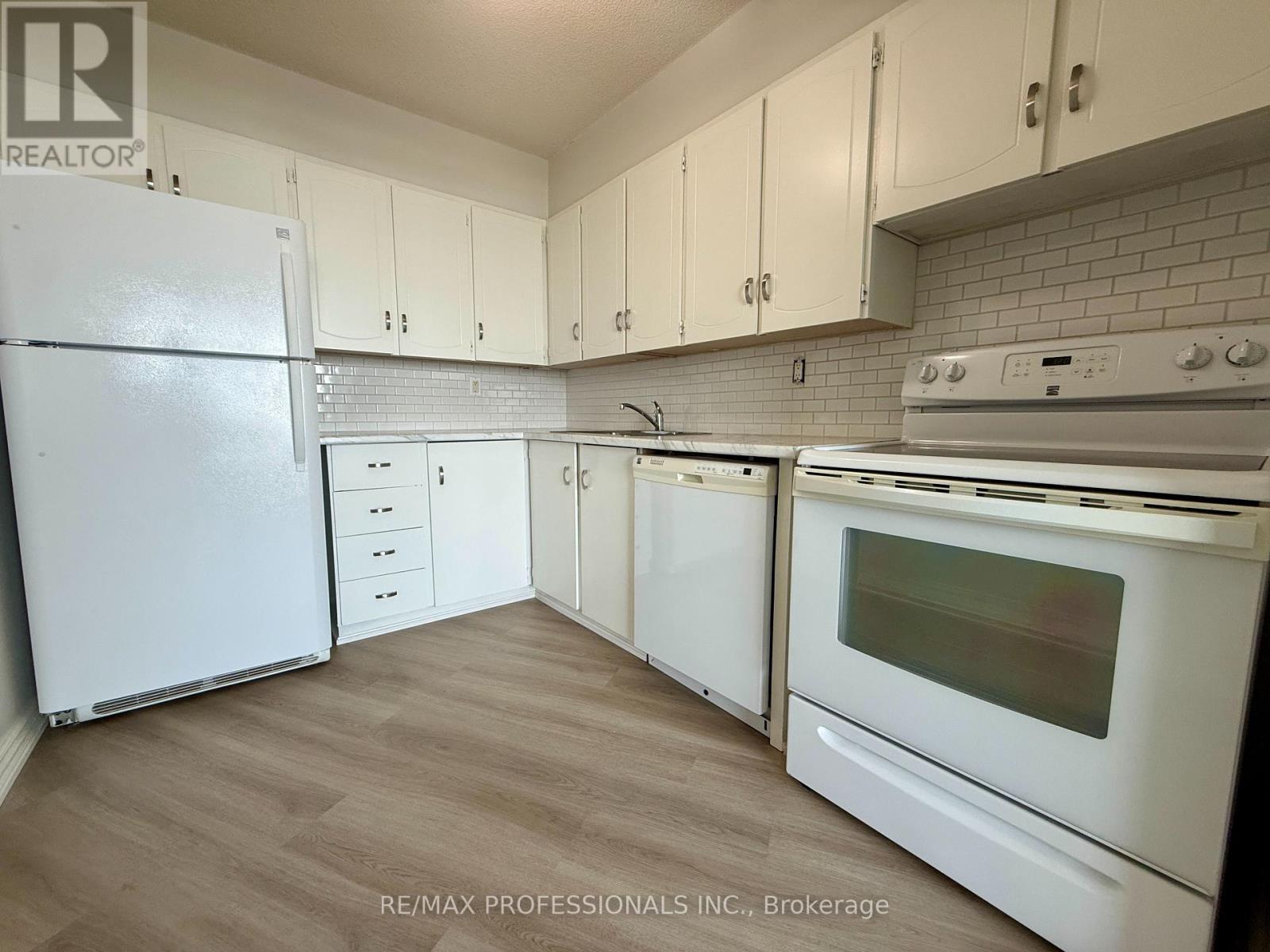 1102 - 2665 Windwood Drive, Mississauga, Ontario  L5N 2P2 - Photo 18 - W13664786