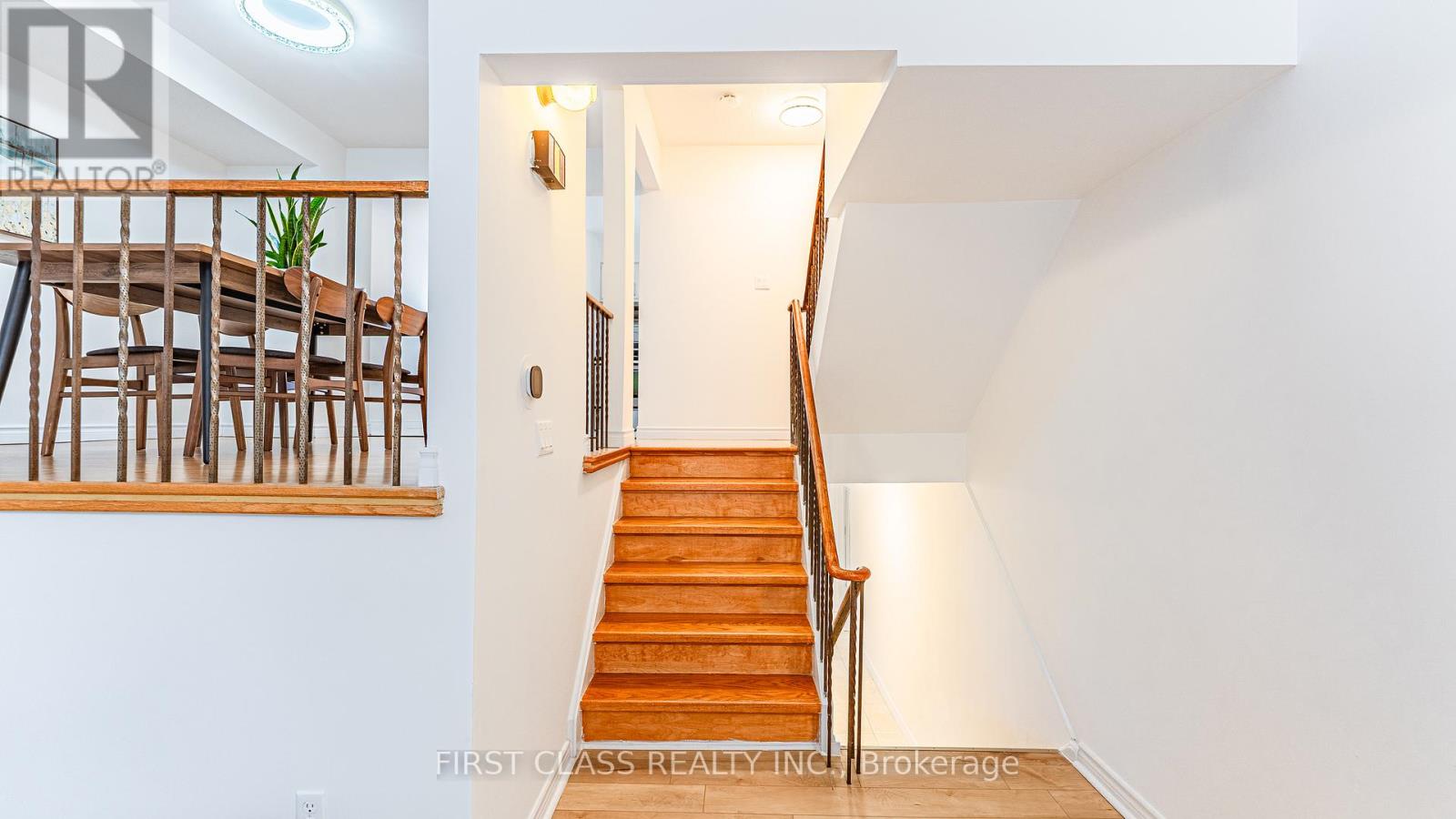 102 Jenny Wrenway Way, Toronto, Ontario M2H 2Z2 - Photo 7 - C13508176