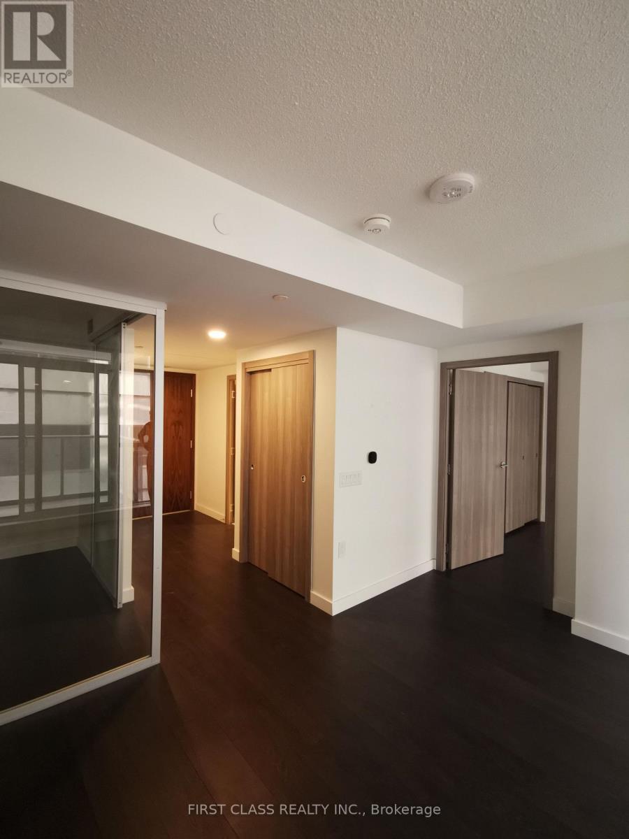 710 - 38 Widmer Street, Toronto, Ontario  M5V 2E9 - Photo 6 - C13619302