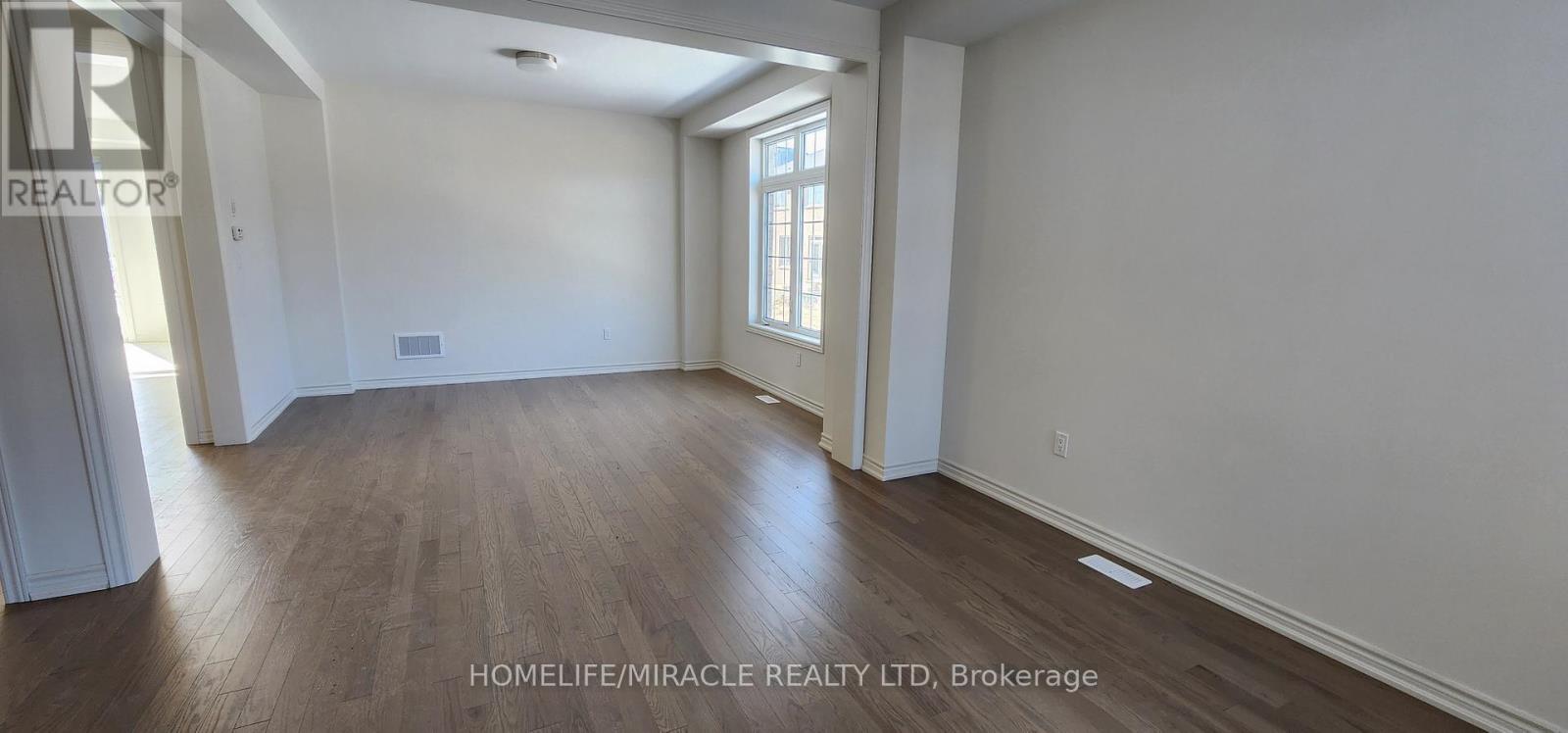 30 Hummingbird Grove, Adjala-Tosorontio, Ontario  L0G 1W0 - Photo 19 - N13641488