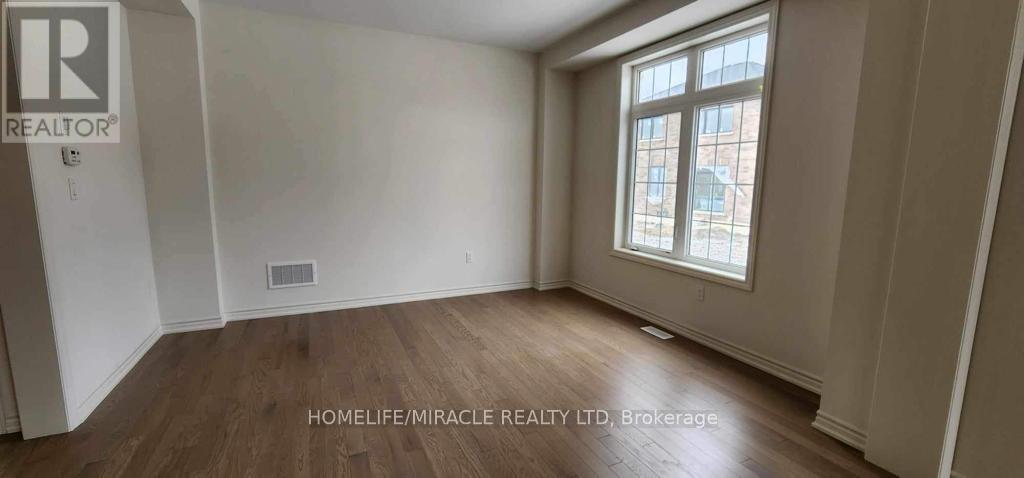 30 Hummingbird Grove, Adjala-Tosorontio, Ontario  L0G 1W0 - Photo 15 - N13641488