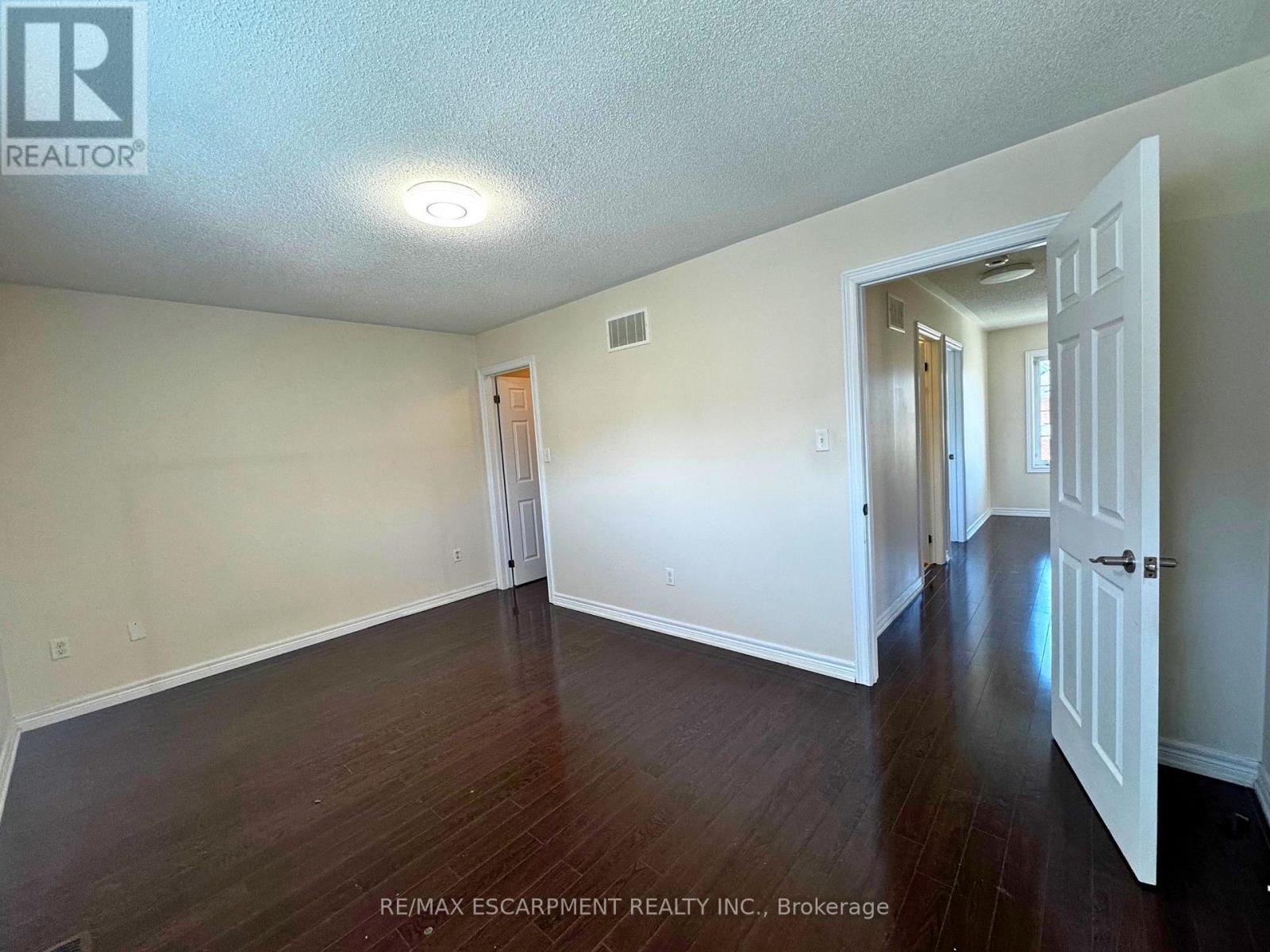 11 Keith Crescent, Niagara-On-The-Lake, Ontario  L0S 1J0 - Photo 11 - X13249858
