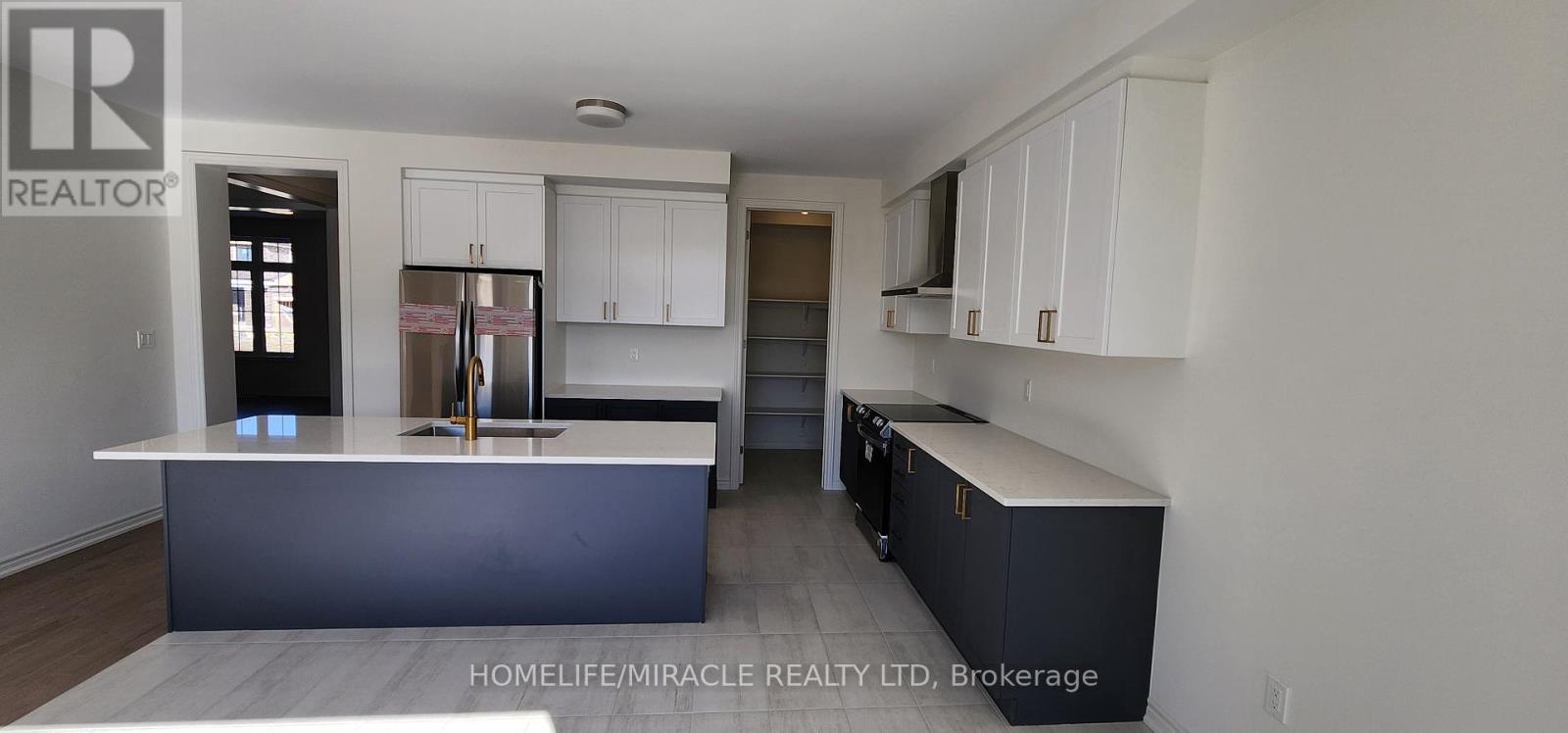 30 Hummingbird Grove, Adjala-Tosorontio, Ontario  L0G 1W0 - Photo 7 - N13641488