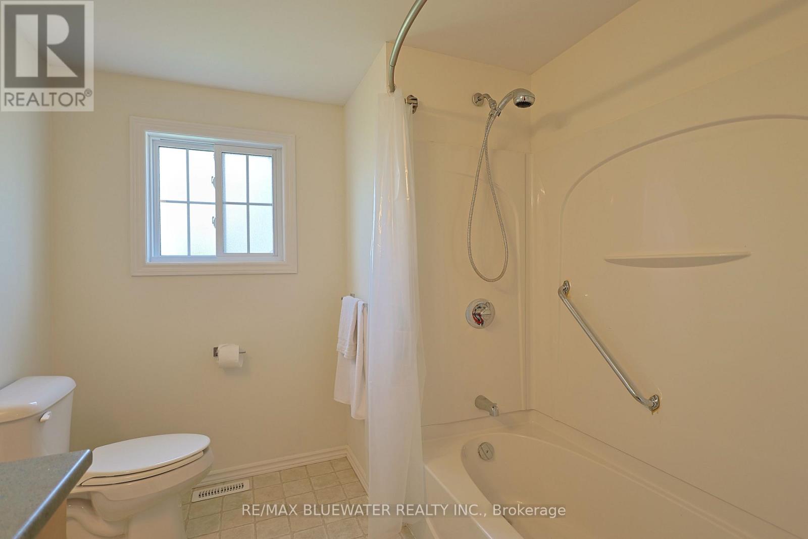 288 Concord Drive, South Huron (Stephen), Ontario  N0M 1T0 - Photo 26 - X13685778