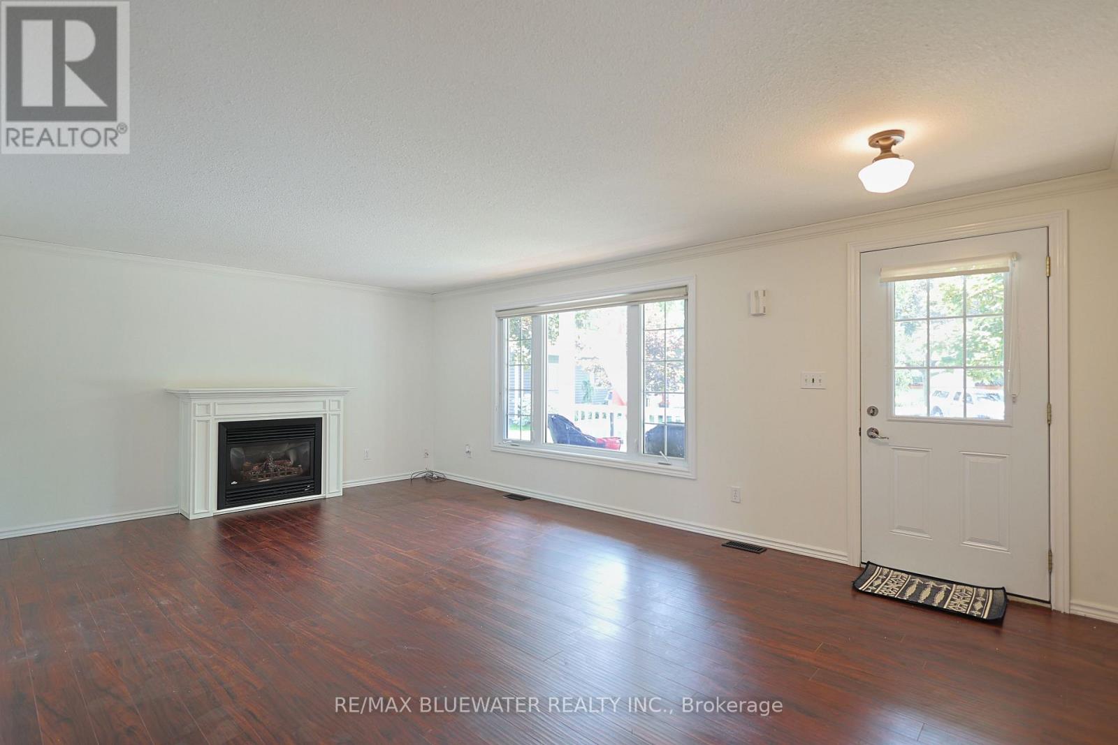 288 Concord Drive, South Huron (Stephen), Ontario  N0M 1T0 - Photo 9 - X13685778