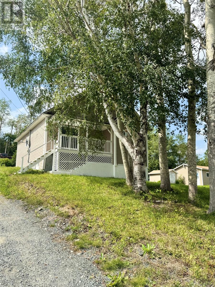 243 Main Street N, Glovertown — photo 2