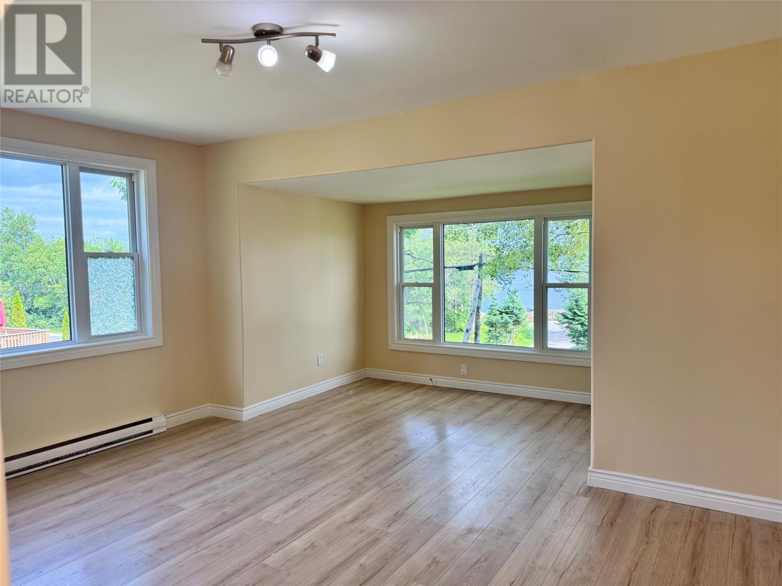243 Main Street N, Glovertown — photo 5