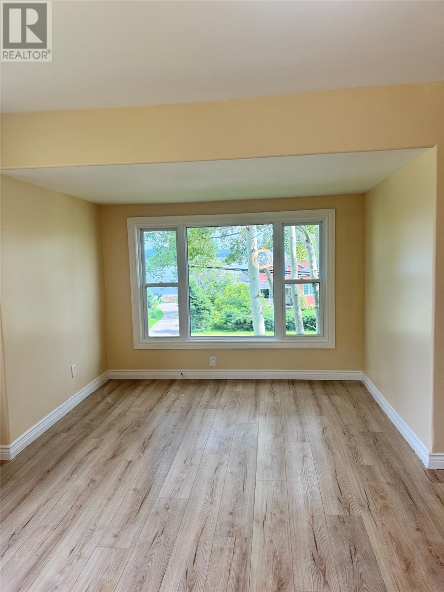 243 Main Street N, Glovertown — photo 7
