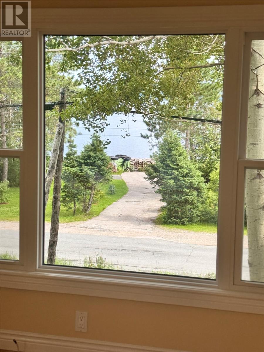 243 Main Street N, Glovertown — photo 8