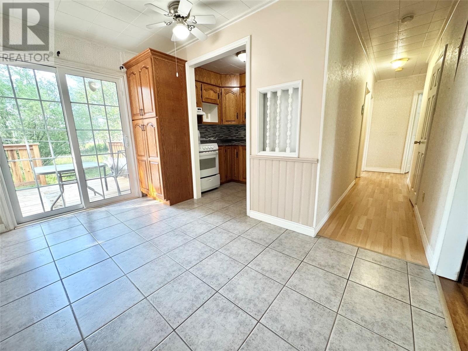 91 Memorial Drive, Gander — photo 9