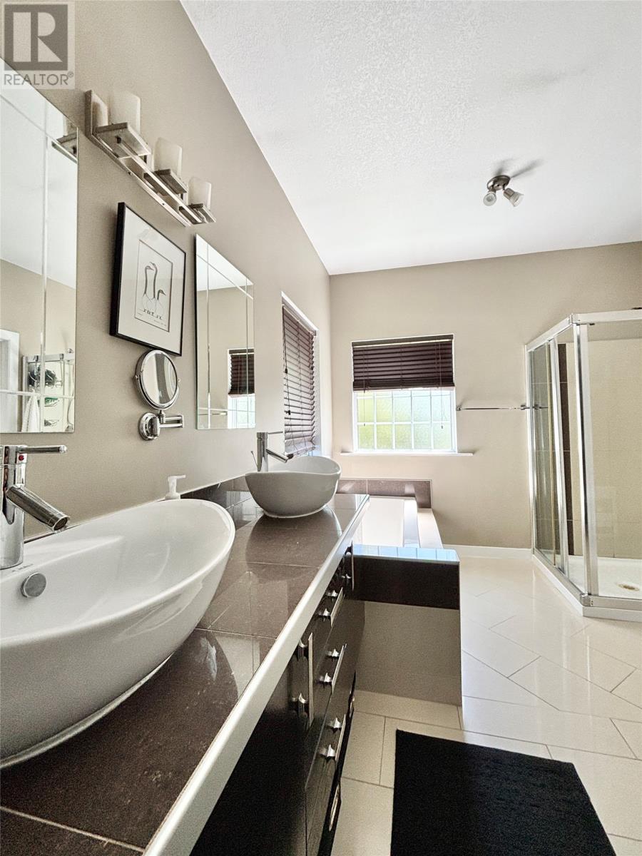 25 Bonia Avenue, Pasadena — photo 12