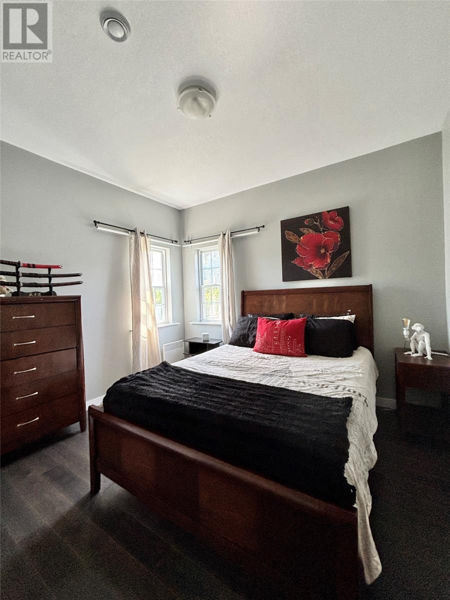 25 Bonia Avenue, Pasadena — photo 13
