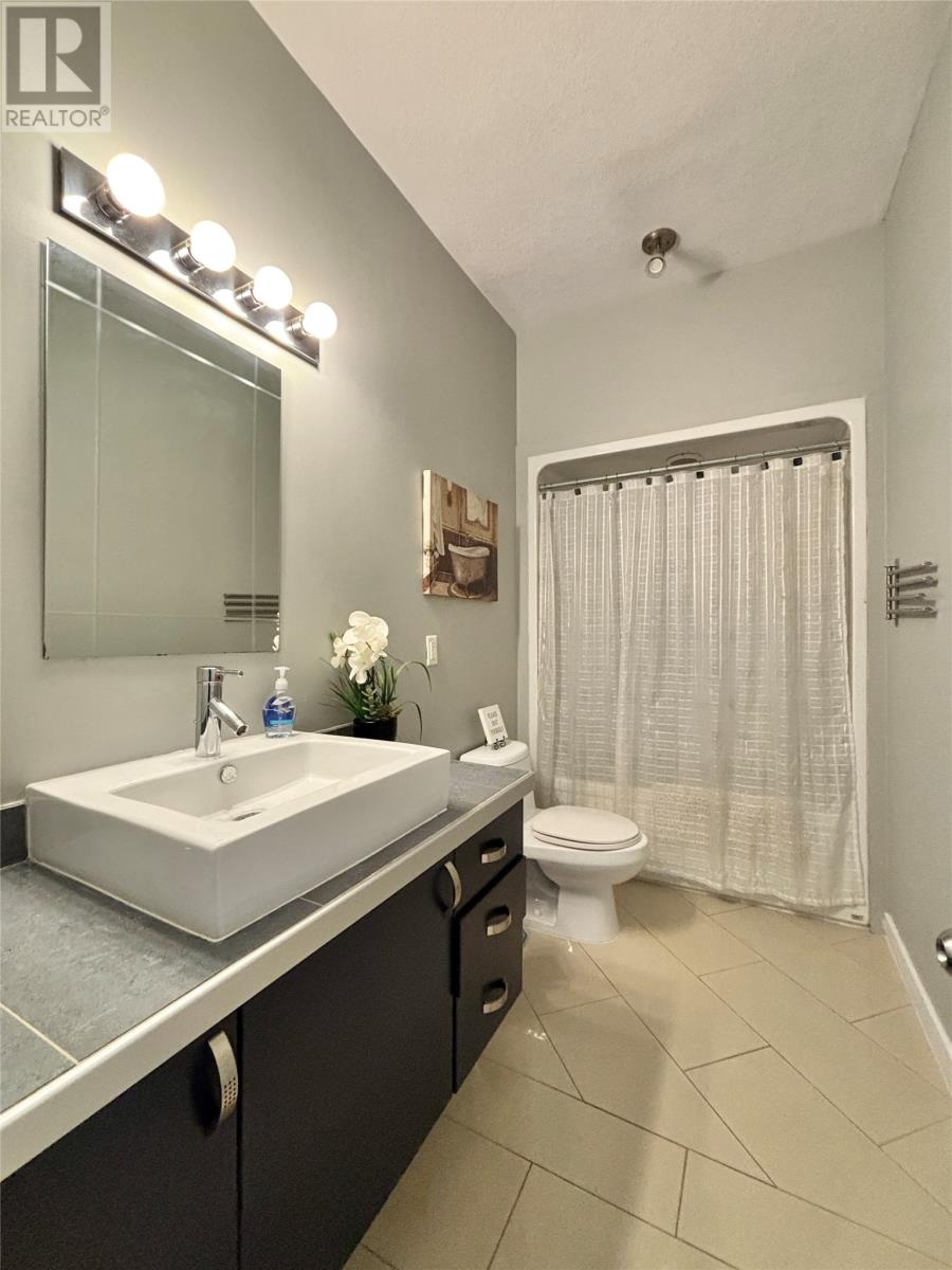 25 Bonia Avenue, Pasadena — photo 15