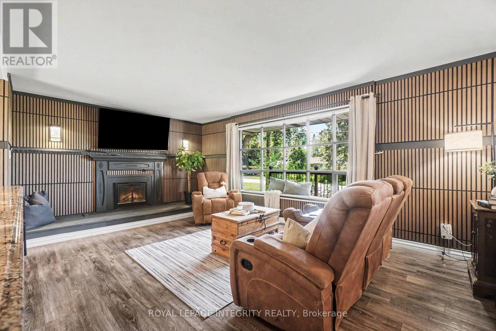 92 Lennox Street S, Ottawa, Ontario  K0A 2Z0 - Photo 8 - X13685750