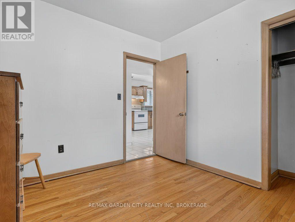 8 Champa Drive, St. Catharines, Ontario L2M 3K2 - Photo 31 - X13685726
