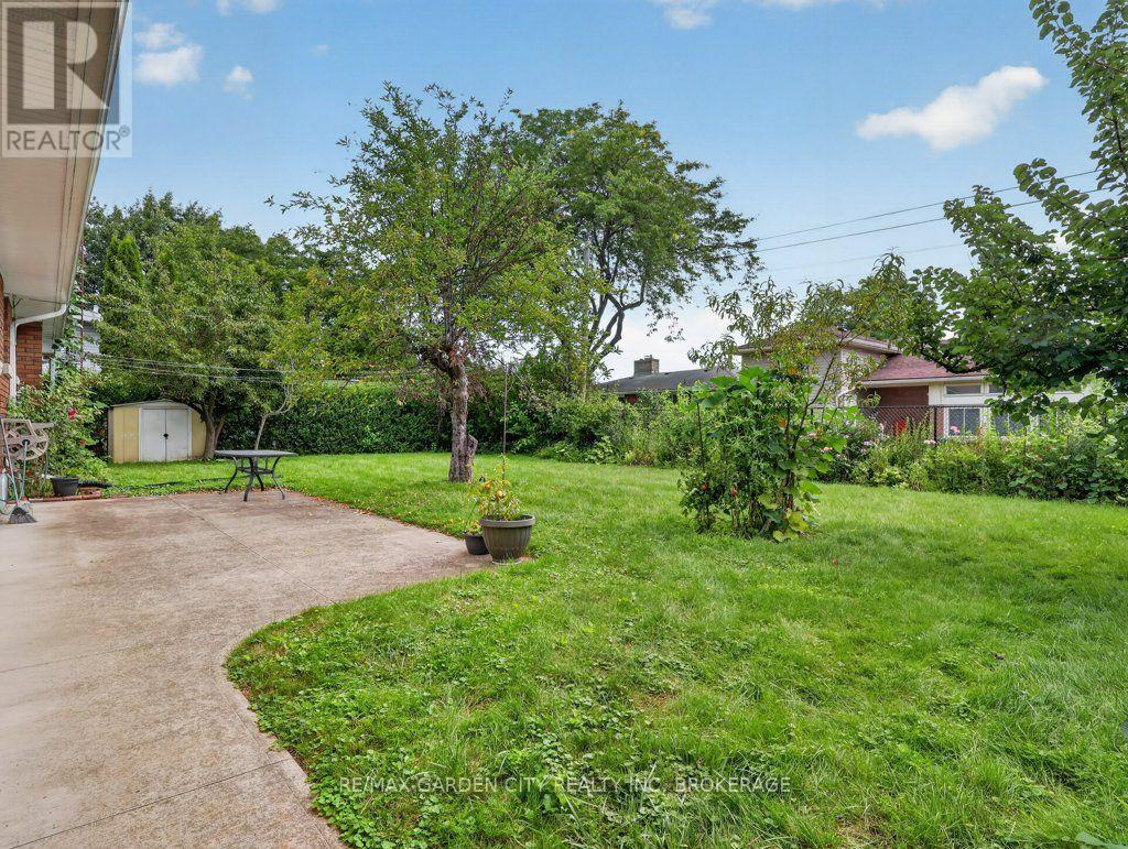 8 Champa Drive, St. Catharines, Ontario L2M 3K2 - Photo 9 - X13685726