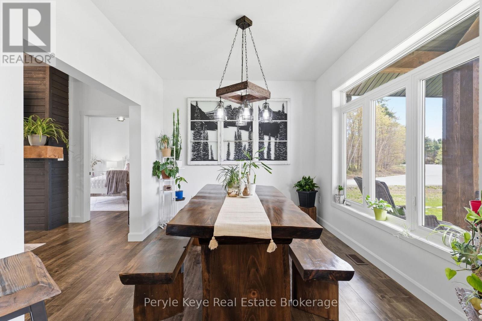 1056 Xavier Street, Gravenhurst, Ontario  P0E 1G0 - Photo 10 - X13685806