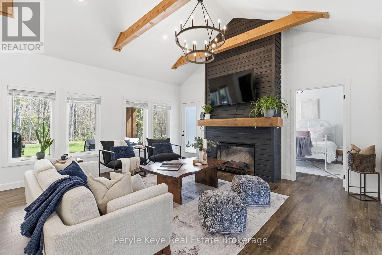 1056 Xavier Street, Gravenhurst, Ontario  P0E 1G0 - Photo 14 - X13685806