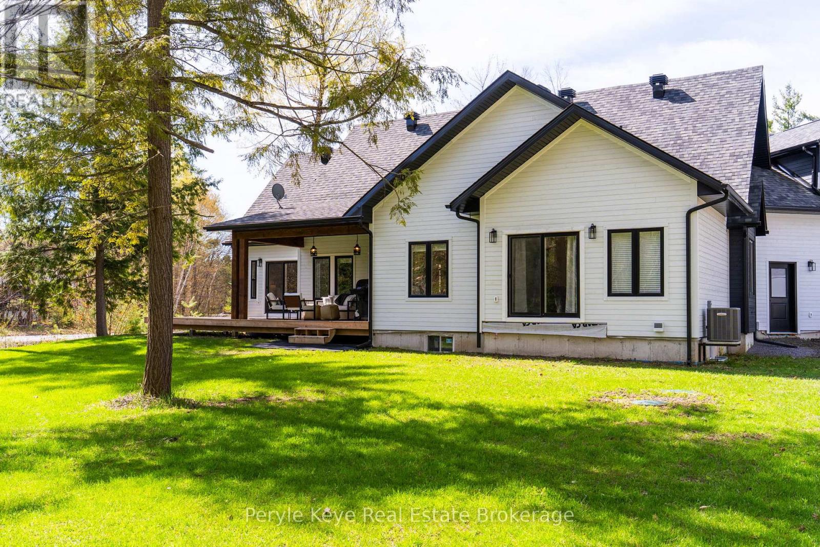 1056 Xavier Street, Gravenhurst, Ontario  P0E 1G0 - Photo 37 - X13685806