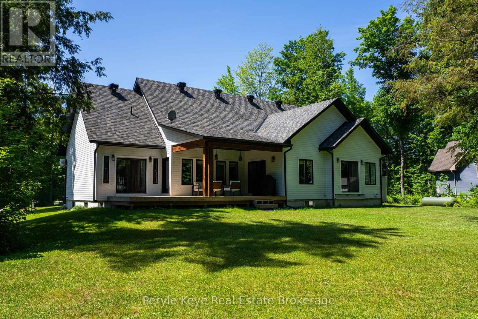 1056 Xavier Street, Gravenhurst, Ontario  P0E 1G0 - Photo 39 - X13685806