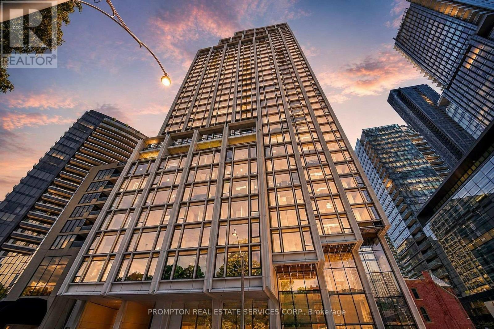 3302 - 1315 BAY ST STREET, Toronto, Ontario
