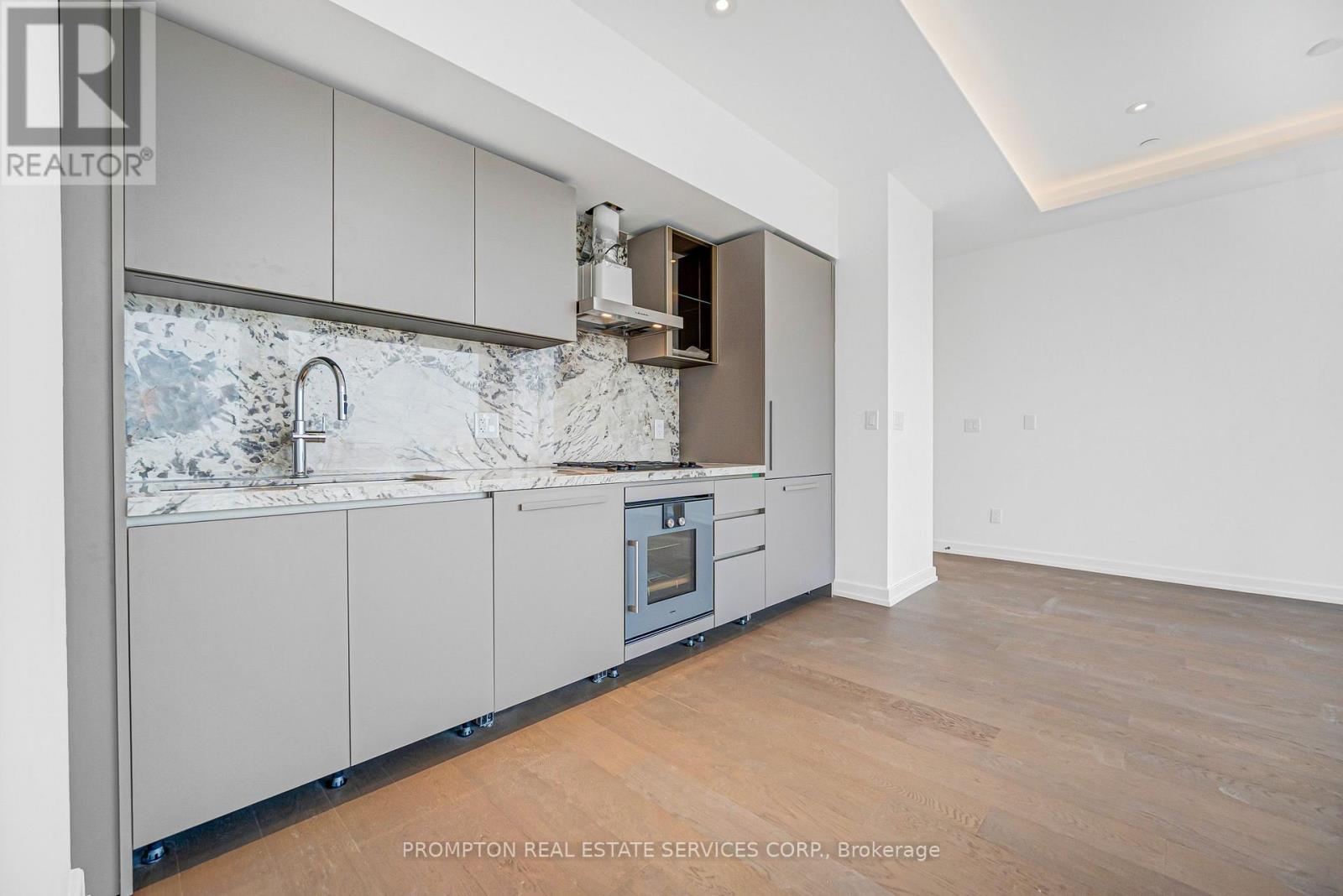 3302 - 1315 Bay St Street, Toronto, Ontario  M5R 2C4 - Photo 4 - C13685724