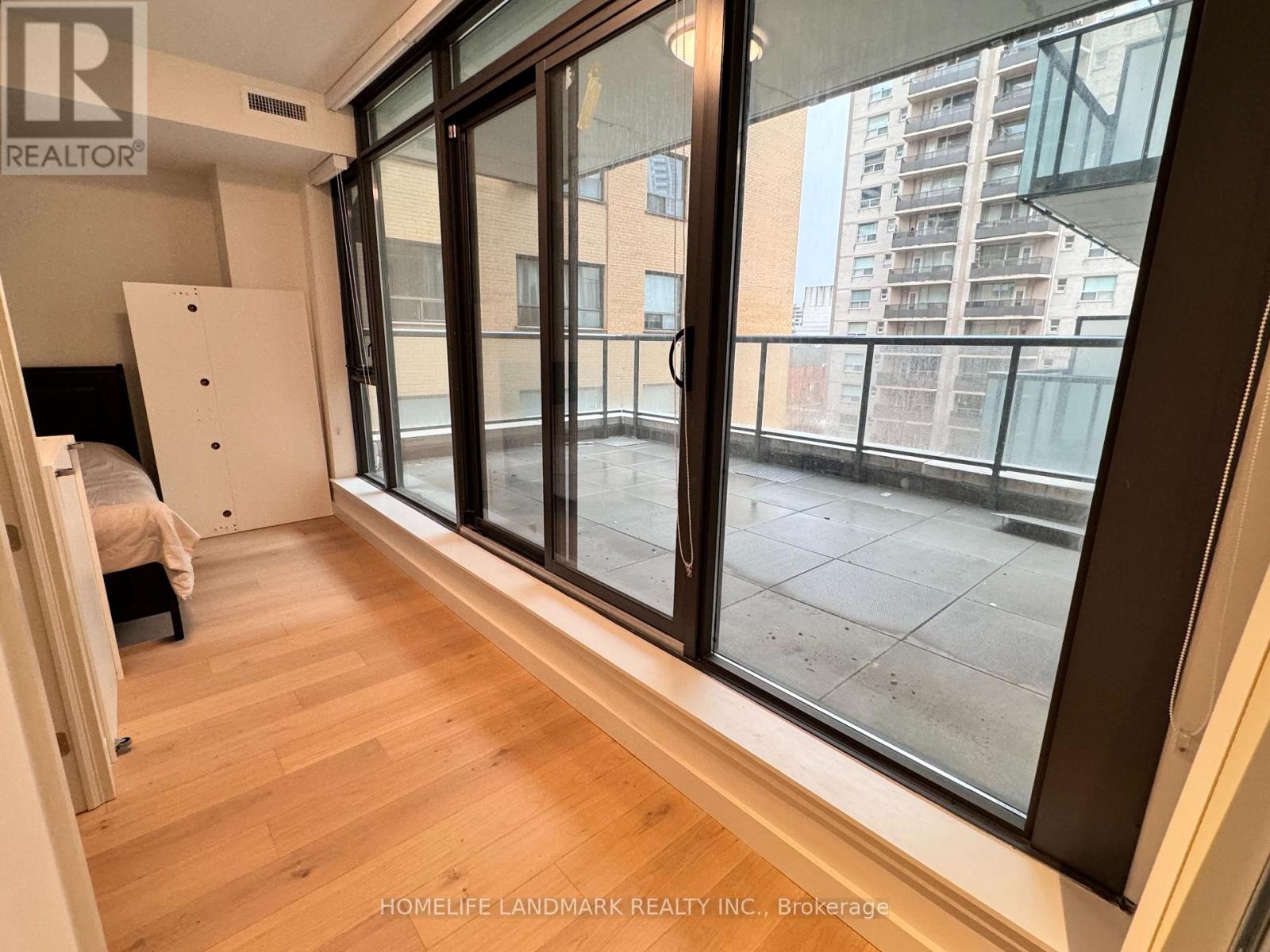 301 - 81 Wellesley Street E, Toronto, Ontario  M4Y 0C5 - Photo 12 - C13685734
