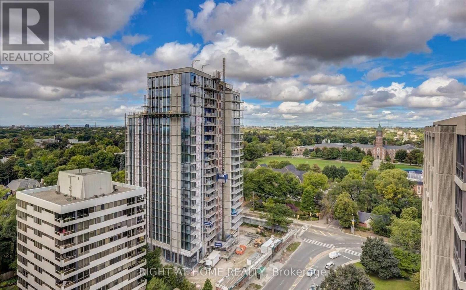 1806 - 609 Avenue Road, Toronto, Ontario  M4V 2K3 - Photo 10 - C13685752