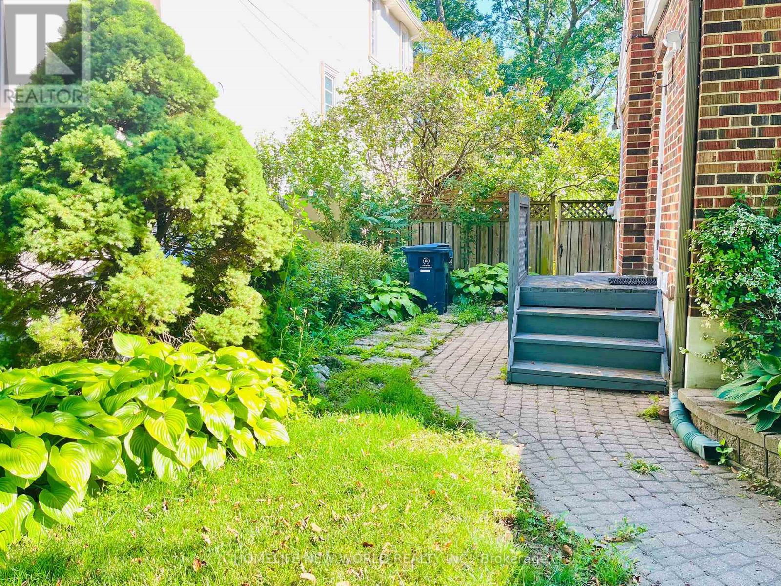 Bsmt - 121 Kingsdale Avenue, Toronto, Ontario  M2N 3W5 - Photo 2 - C13685768