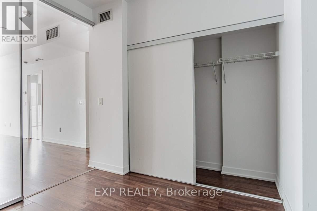 1311 - 105 George Street, Toronto, Ontario  M5A 0L4 - Photo 10 - C13685798