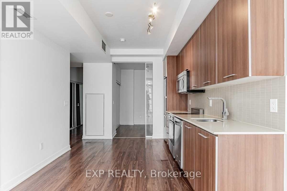 1311 - 105 George Street, Toronto, Ontario  M5A 0L4 - Photo 5 - C13685798
