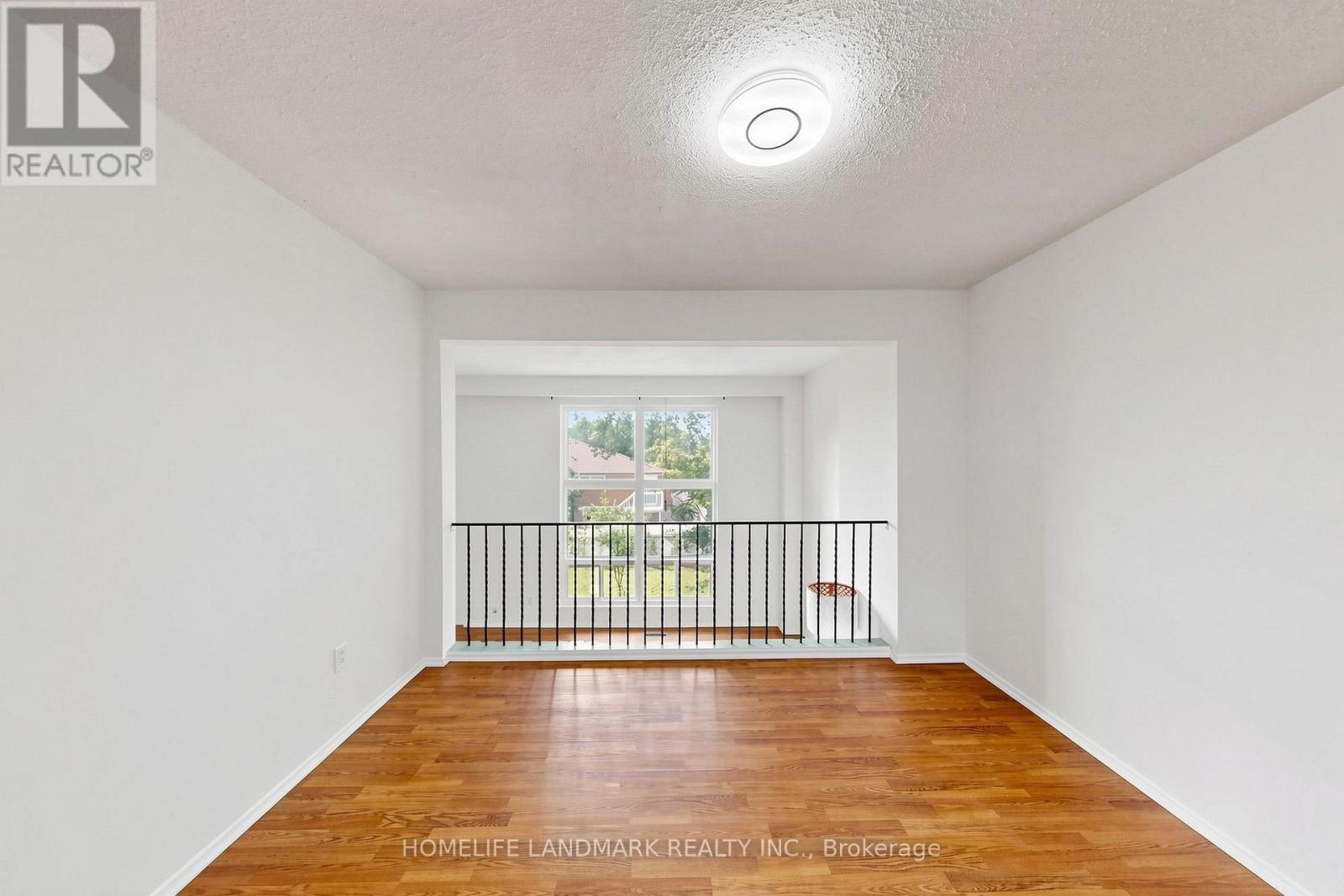 8 Rusty Crest Way, Toronto, Ontario  M2J 2Y4 - Photo 13 - C13685822