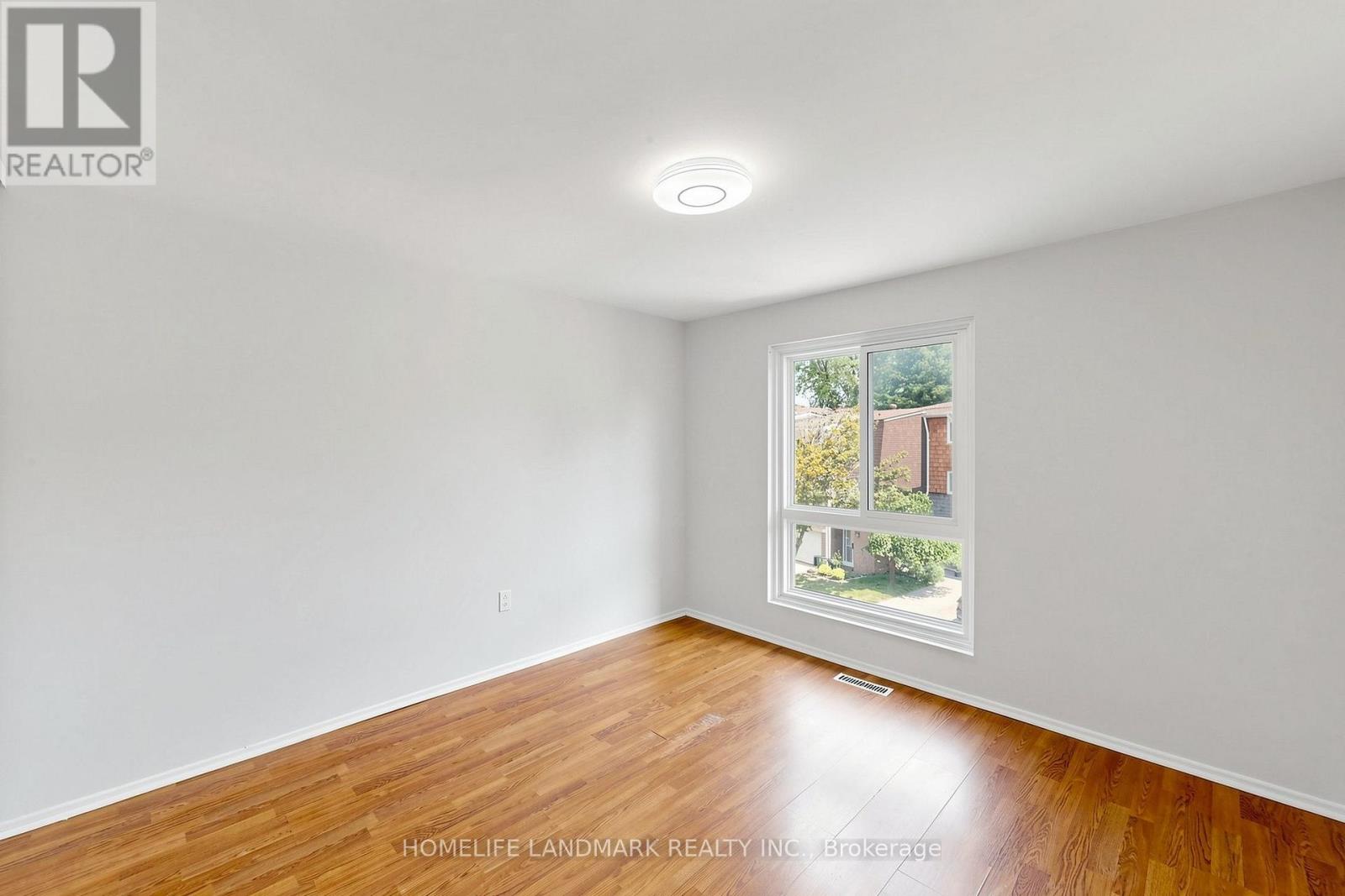 8 Rusty Crest Way, Toronto, Ontario  M2J 2Y4 - Photo 29 - C13685822