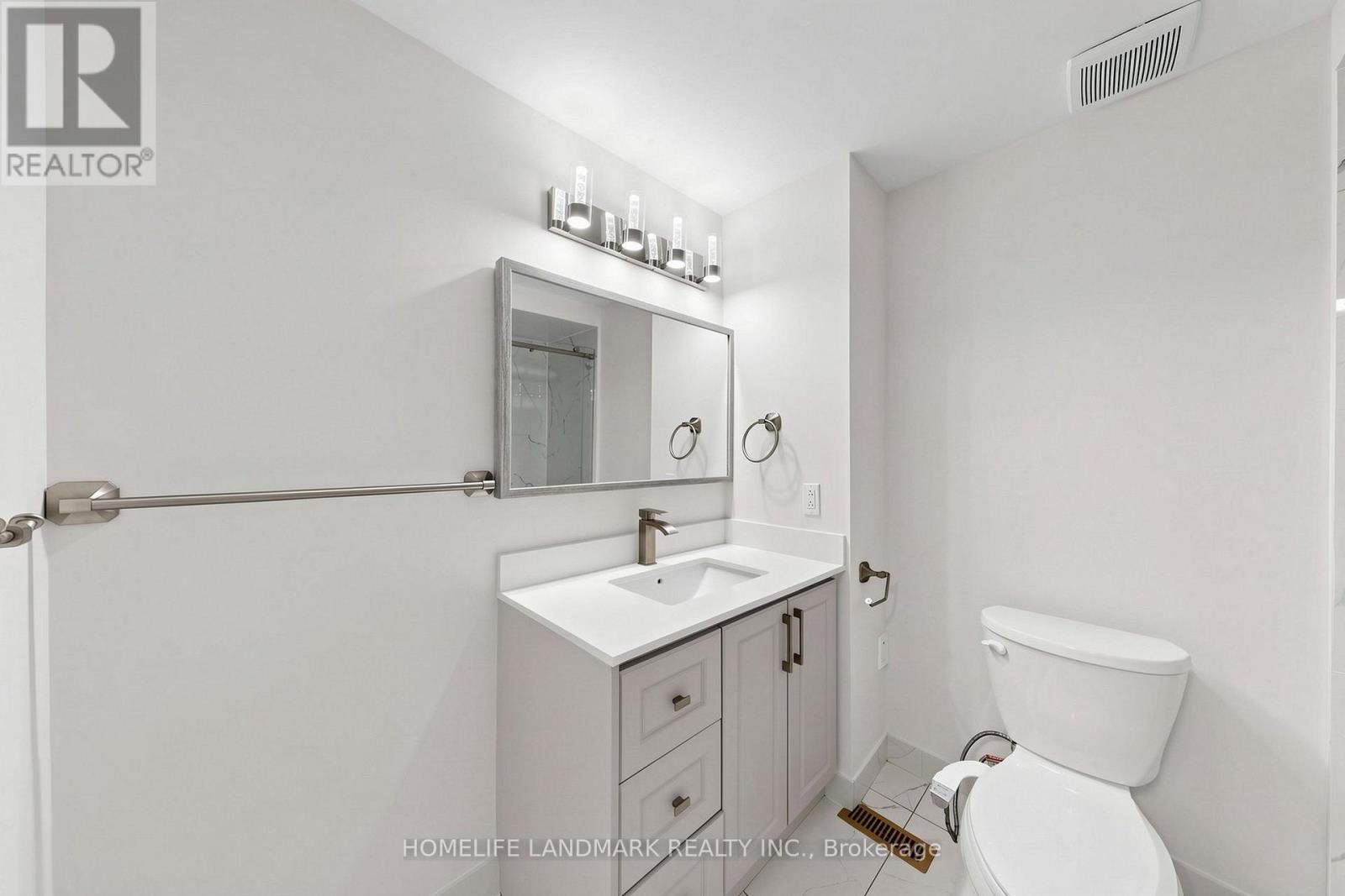 8 Rusty Crest Way, Toronto, Ontario  M2J 2Y4 - Photo 30 - C13685822