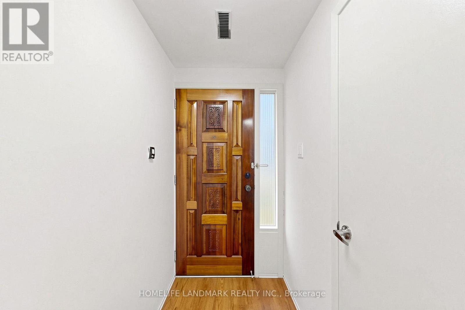8 Rusty Crest Way, Toronto, Ontario  M2J 2Y4 - Photo 37 - C13685822